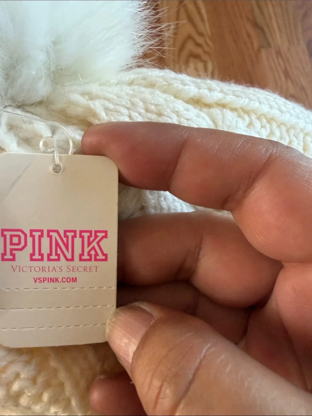 NWT PINK Victoria's Secret Cream Cable Knit Pom Pom Beanie